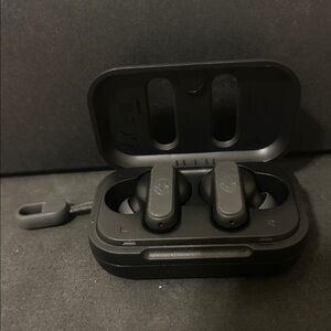 Skullcandy Black Earbud Headphones